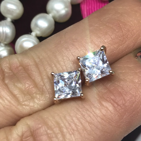 14k rose gold over 925 silver 3 carat studs - Picture 5 of 8